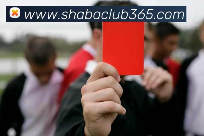 康宁汉姆赛后向小卡请教得分秘诀分享成功经验